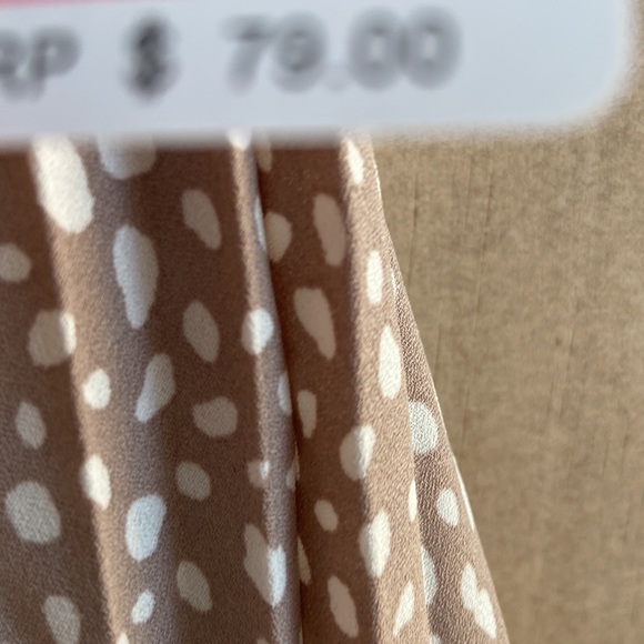 Vince Camuto cafe/white accordion pleat skirt NWT - Picture 8 of 11